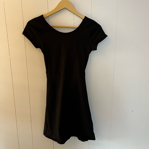 Hollister Women’s (S) Little Black Dress - Picture 2 of 4